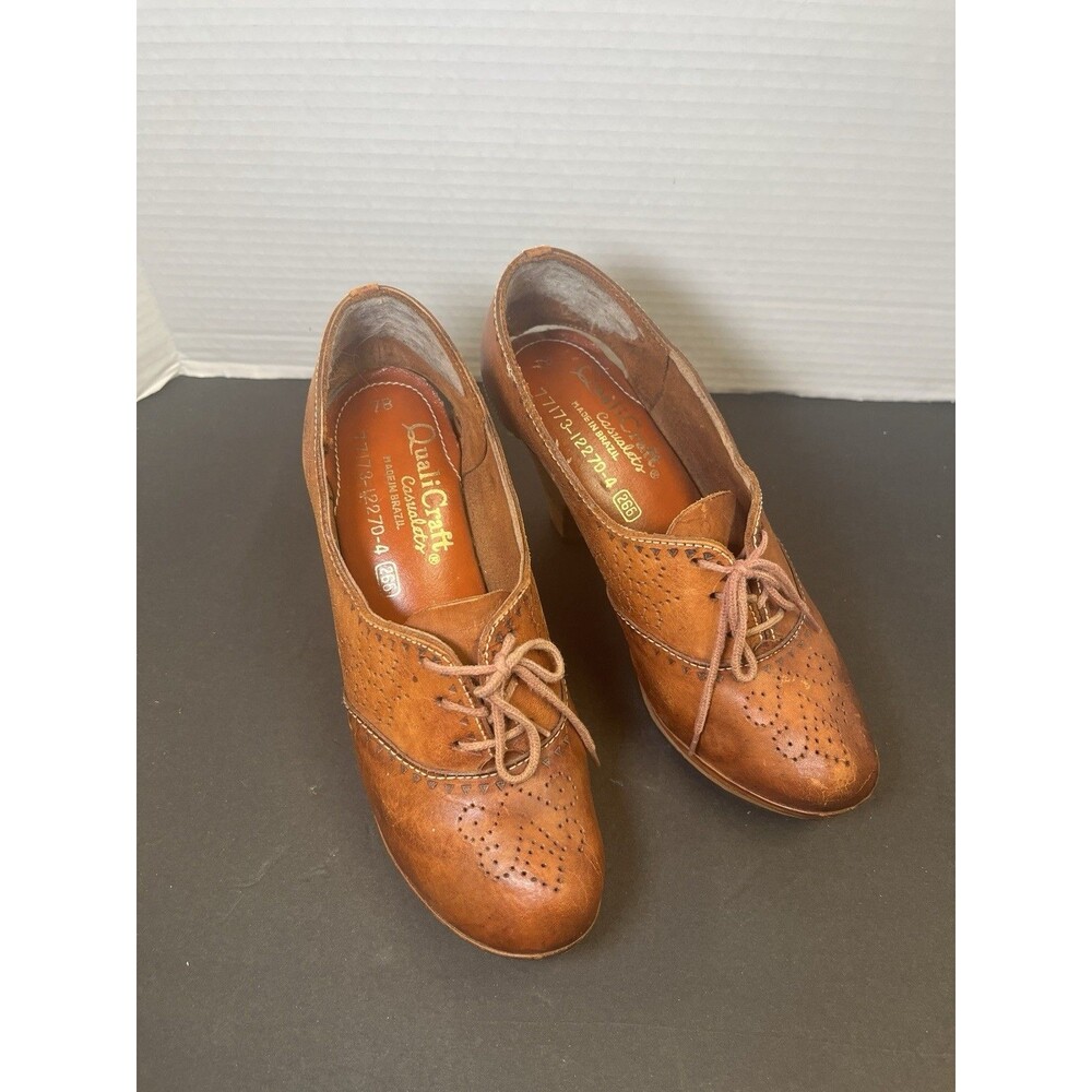 Vintage 70โs Quali Craft Casualettes Shoes Wing Tip Leather Brazil Wood Heels 7b